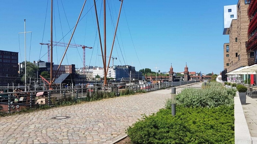 Spree Stralauer Allee 2