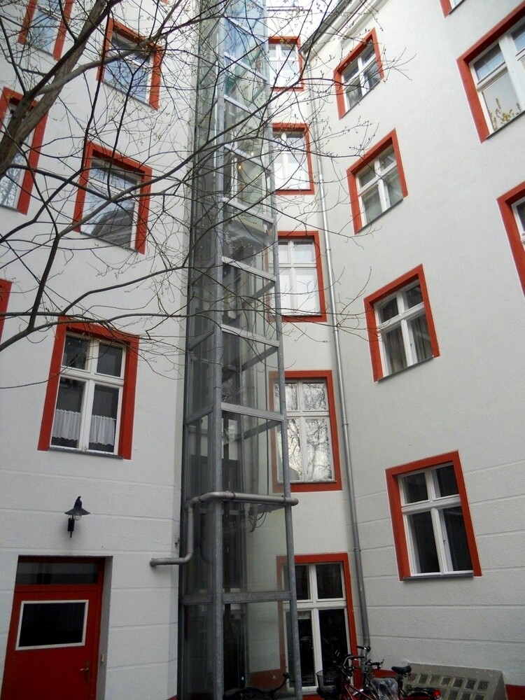 Schwalbacher Str.10 05