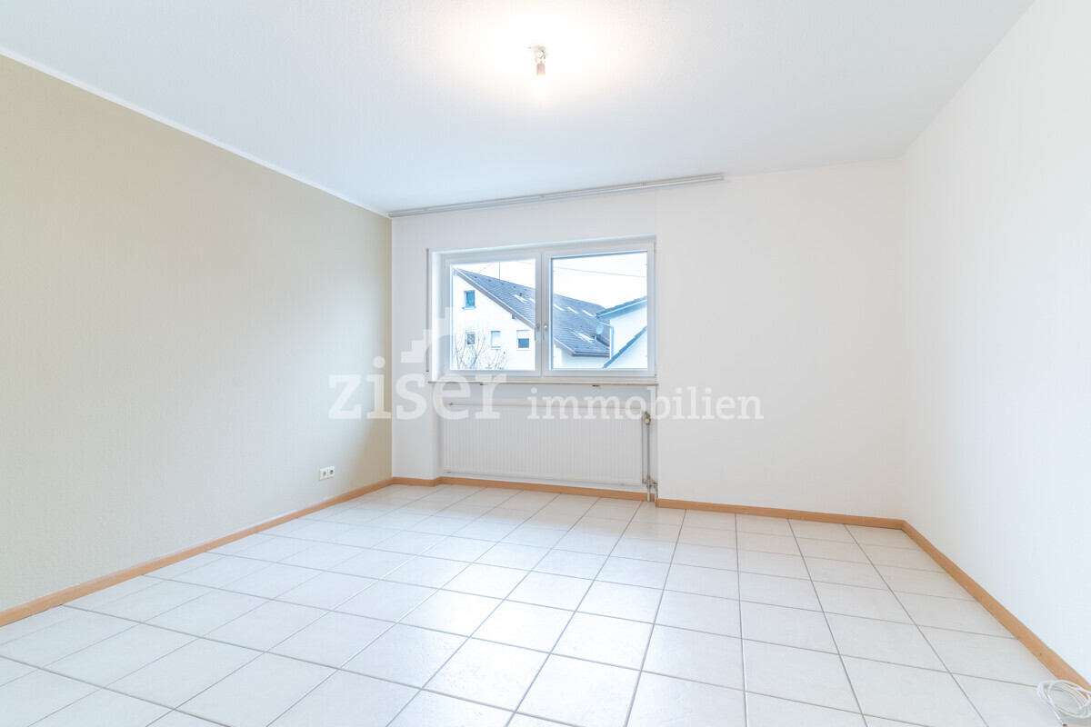 Schlafzimmer OG links