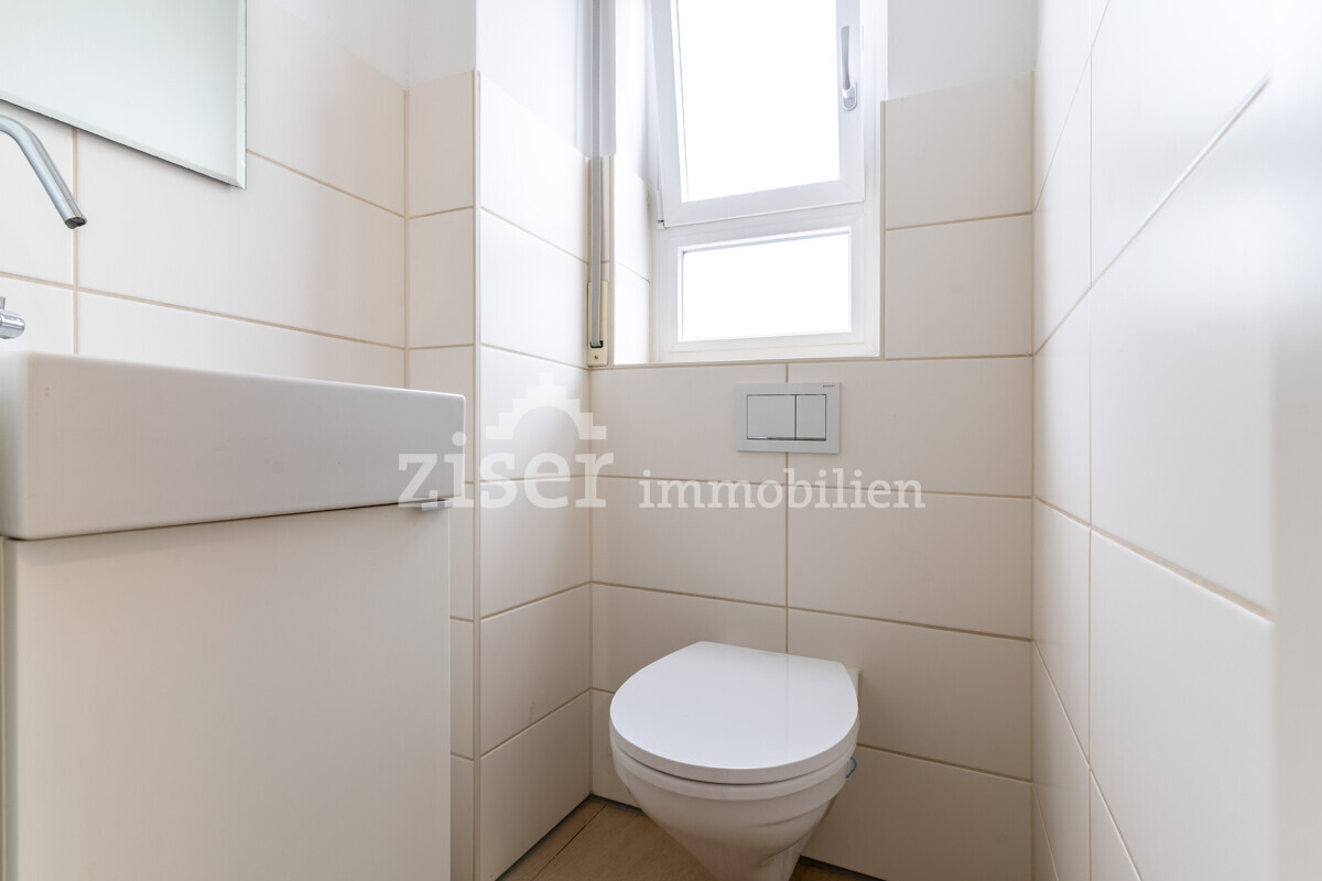 Gäste-WC EG