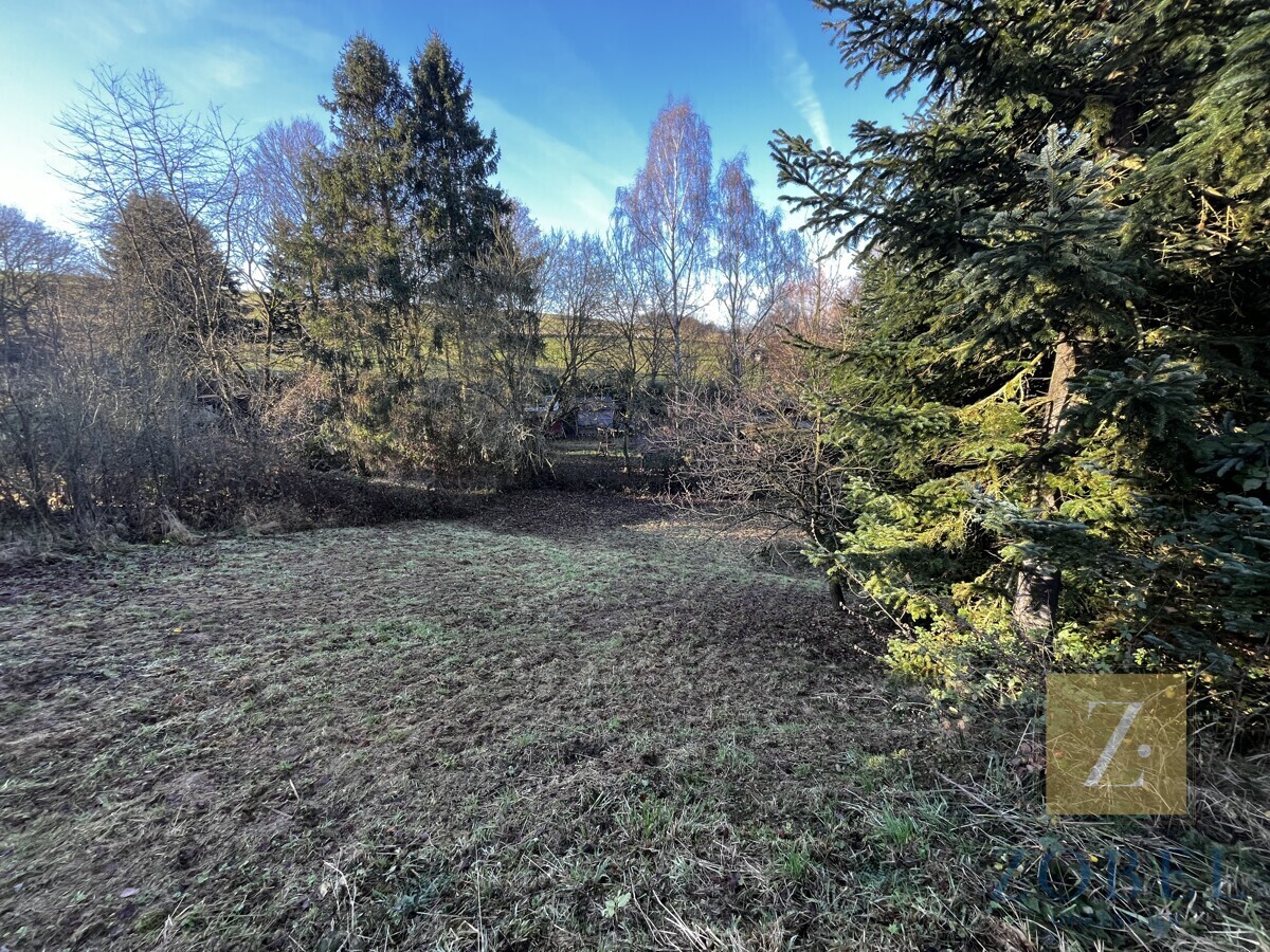 Garten mit Zugang zum Bach