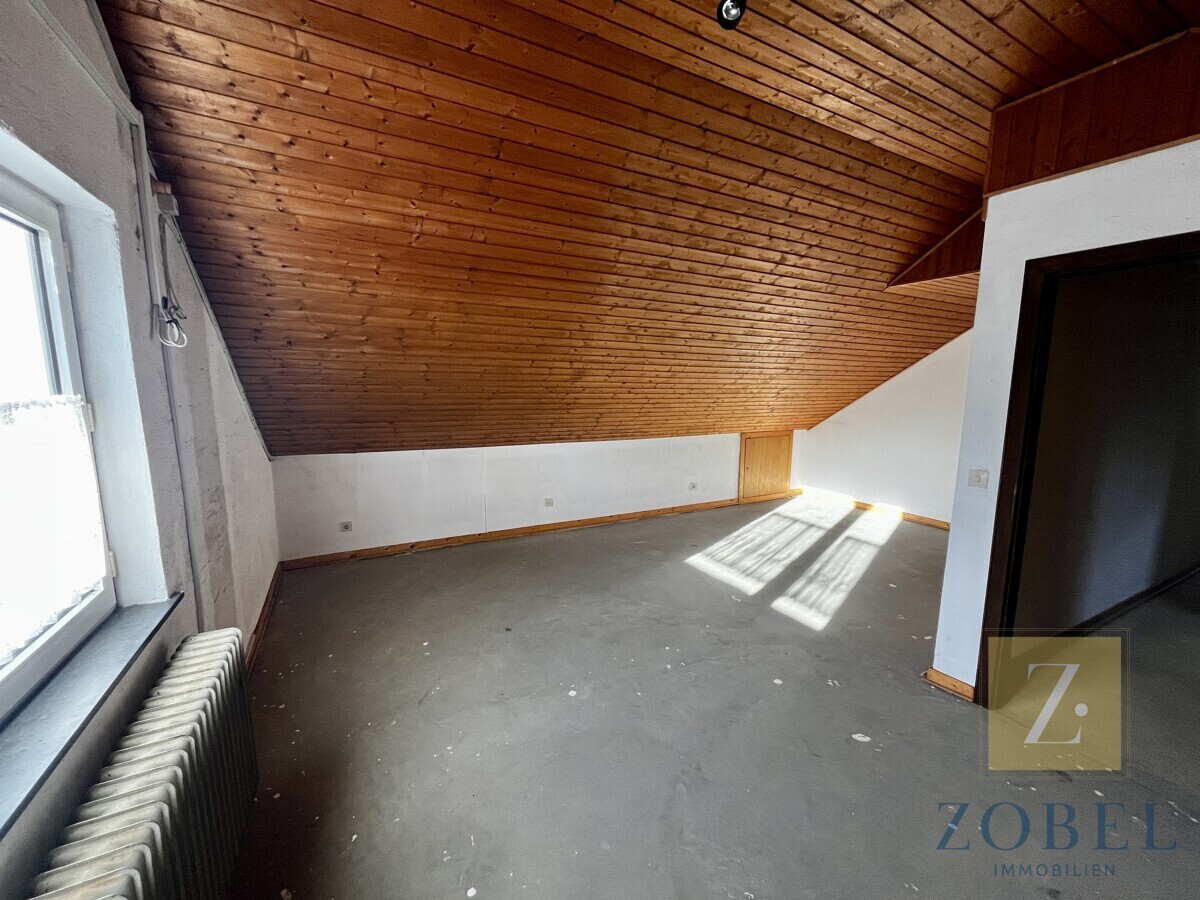 mögliches Kinderzimmer im OG