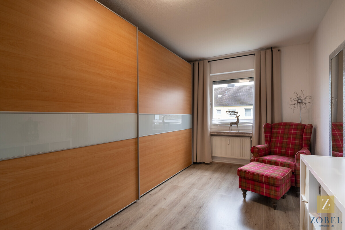 Kinder-/Arbeitszimmer