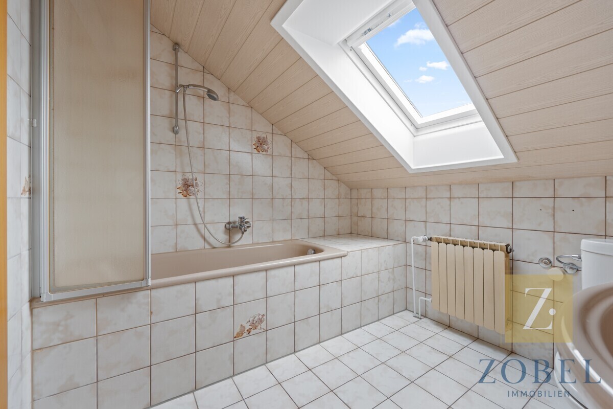 Badezimmer im OG