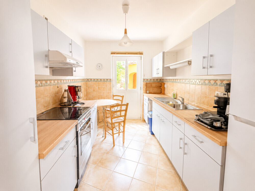Wohnung Hinterhaus - Küche