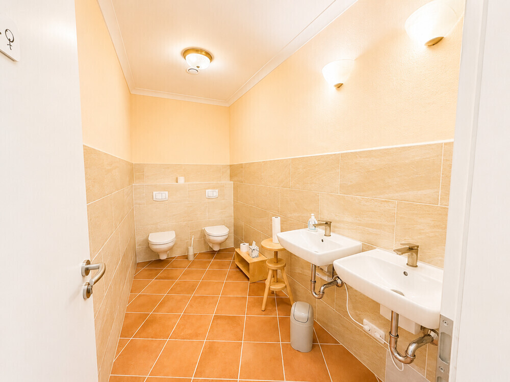 Gewerbefläche EG - Damentoilette