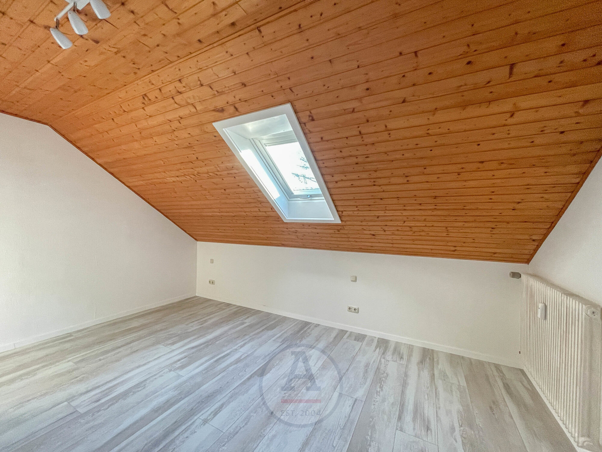 Schlafzimmer DG