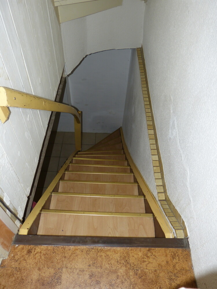 Treppe UG