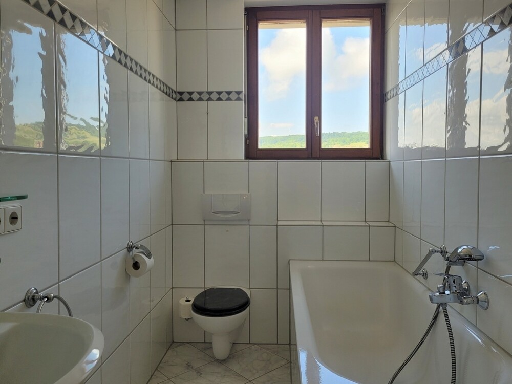 AVERNET - SCHÖNE SINGLE-WOHNUNG IN LÖRRACH - TUMRINGEN - Photo 5