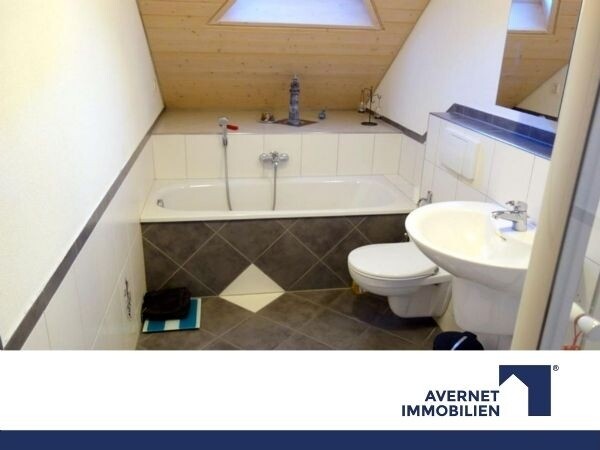 AVERNET - TEILMOEBLIERTE 3,5 ZI. WOHNUNG IN BREITENFELD BEI TIENGEN - Foto 5