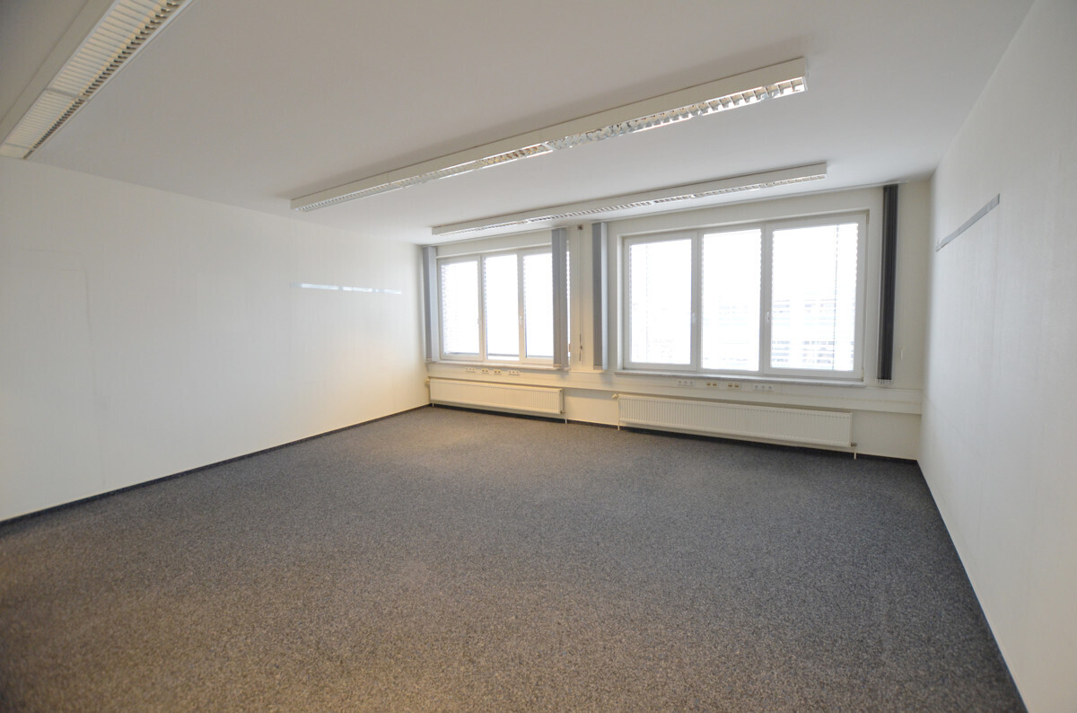Büro 7