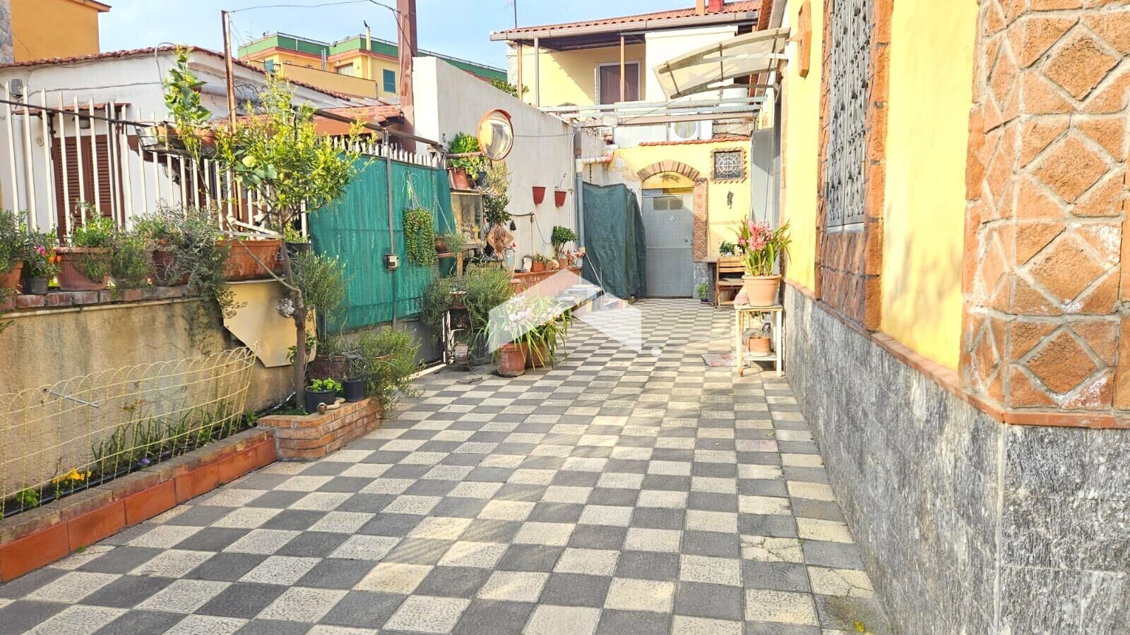 spazio esterno