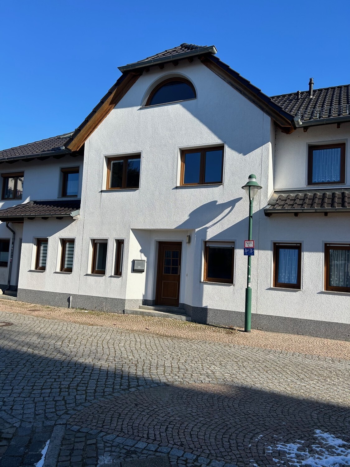 Straßenansicht