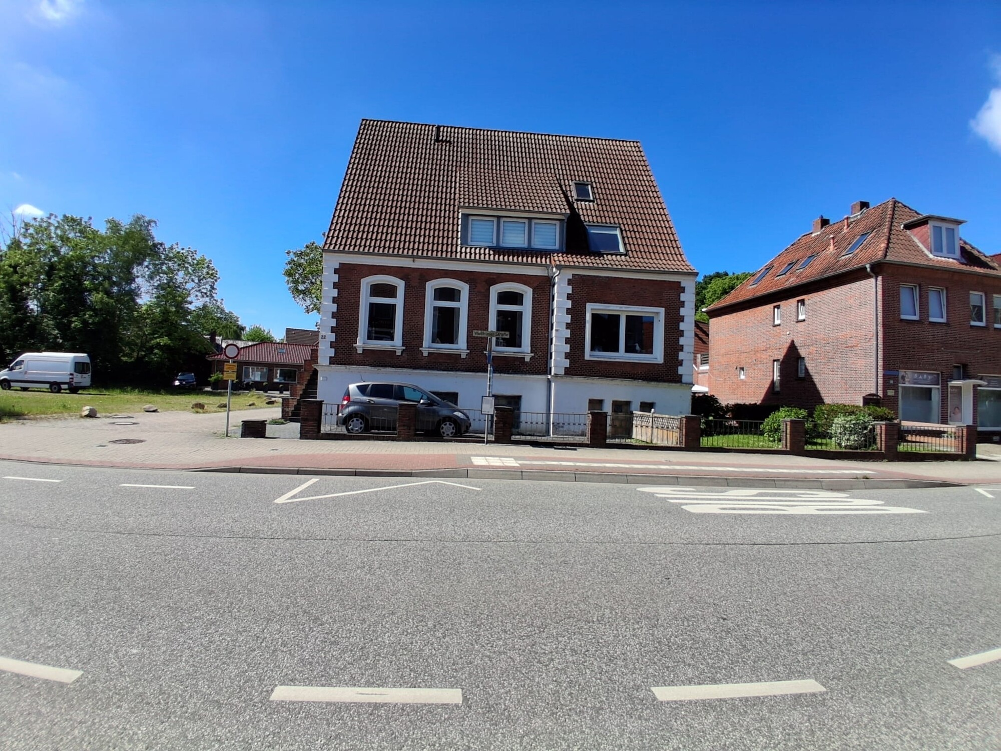 Straßenansicht