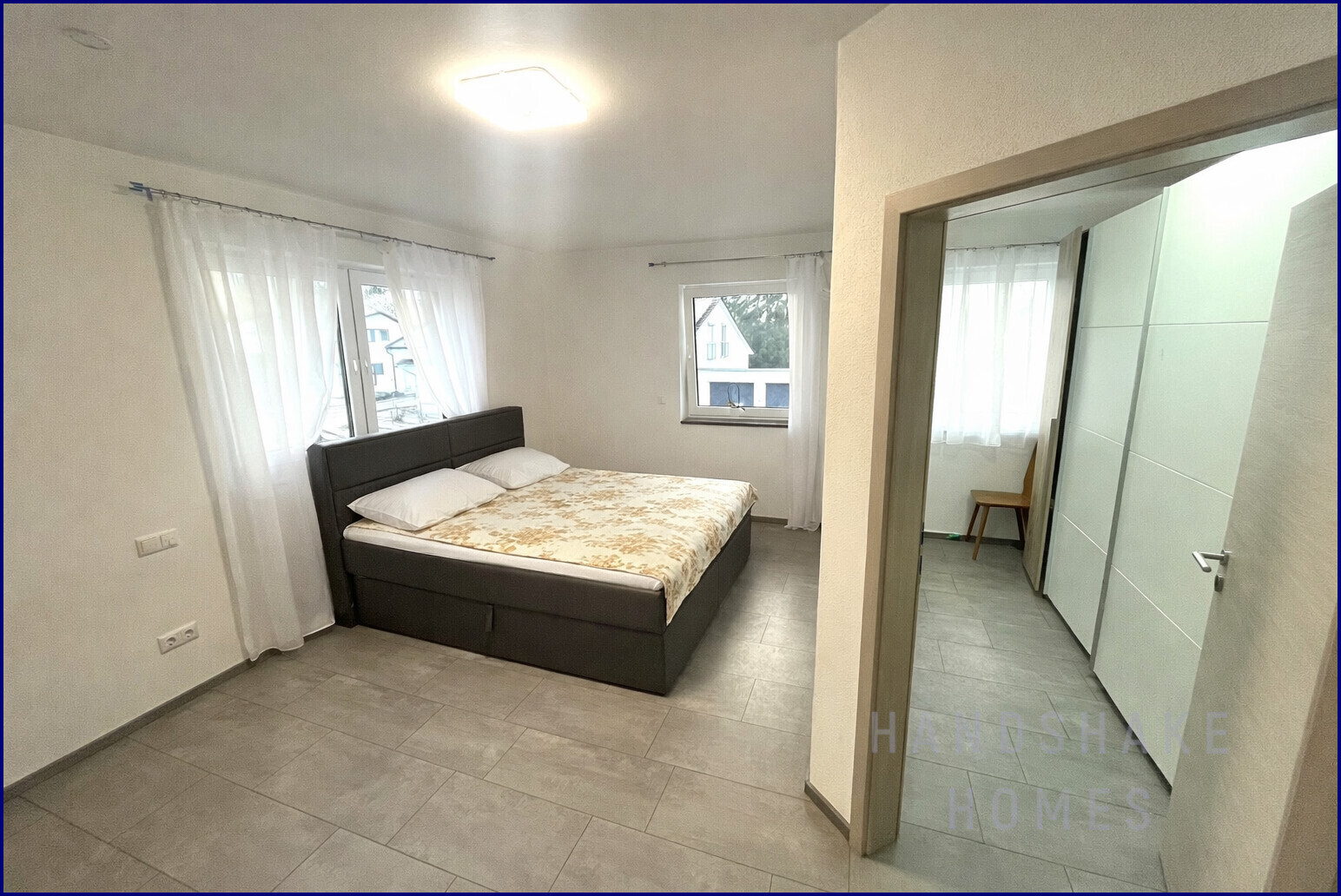 Schlafzimmer 1 mit Ankleide