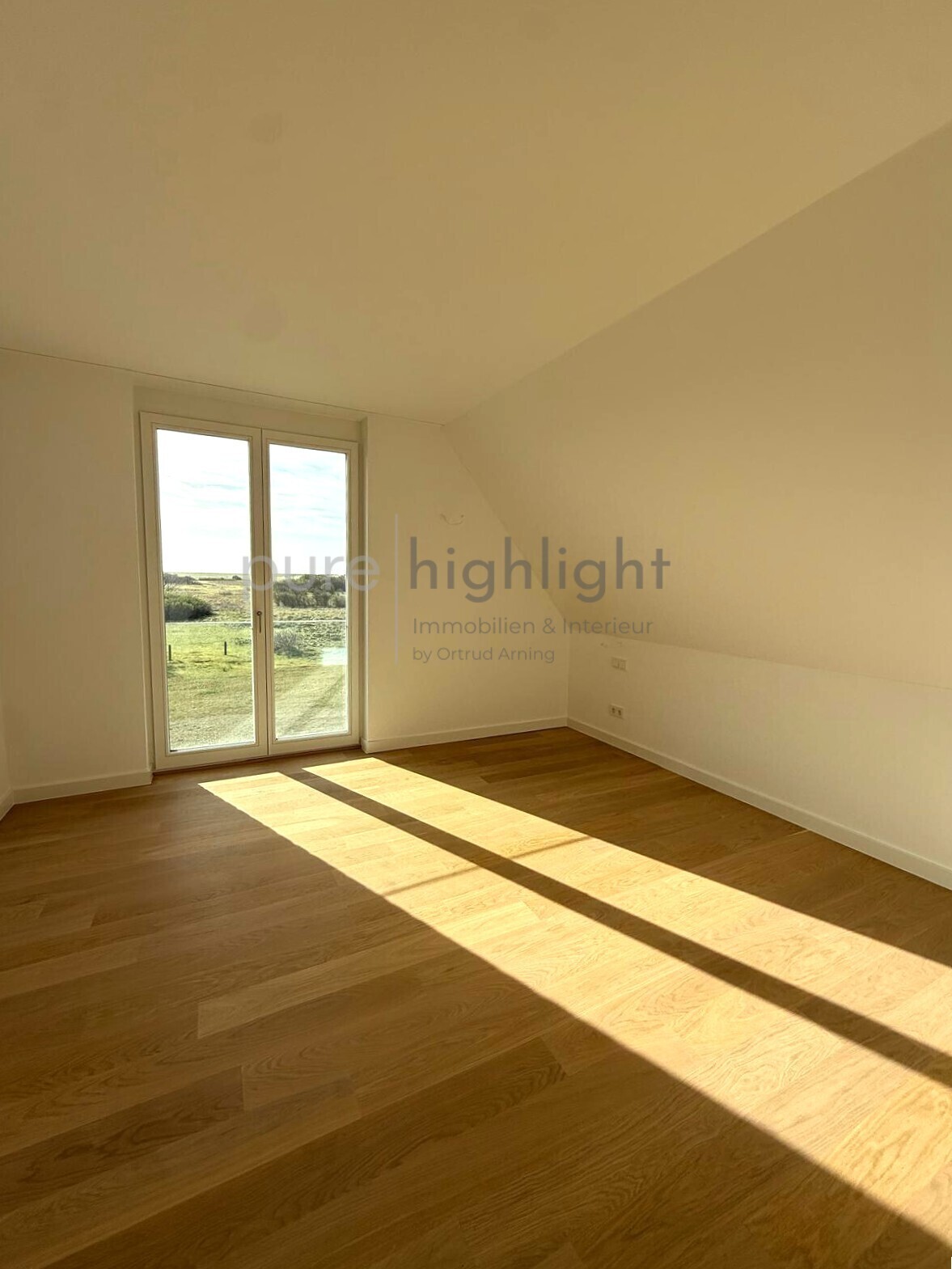 1. OG Schlafzimmer FW