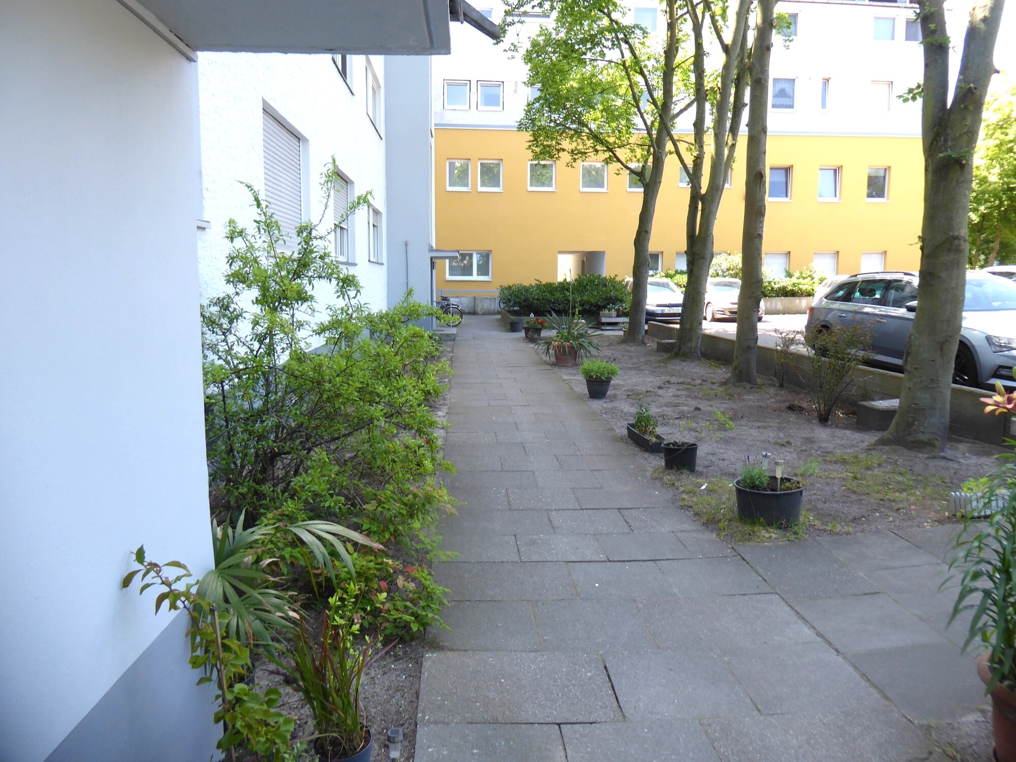 Innenhof mit Hauseingang