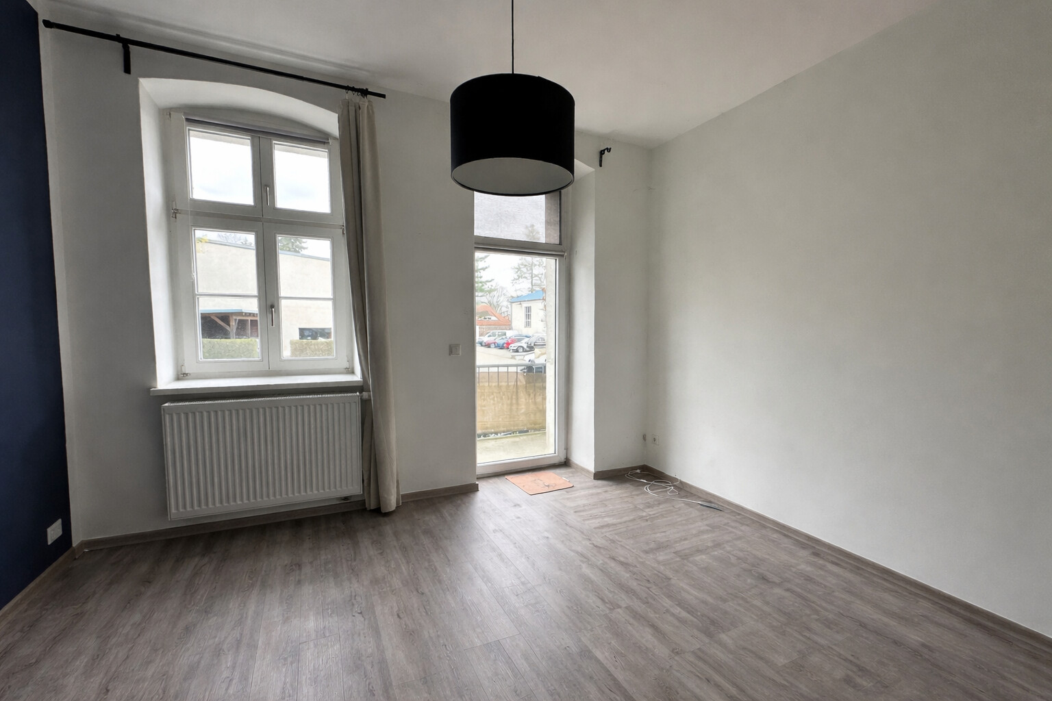 Schlafzimmer mit Balkon