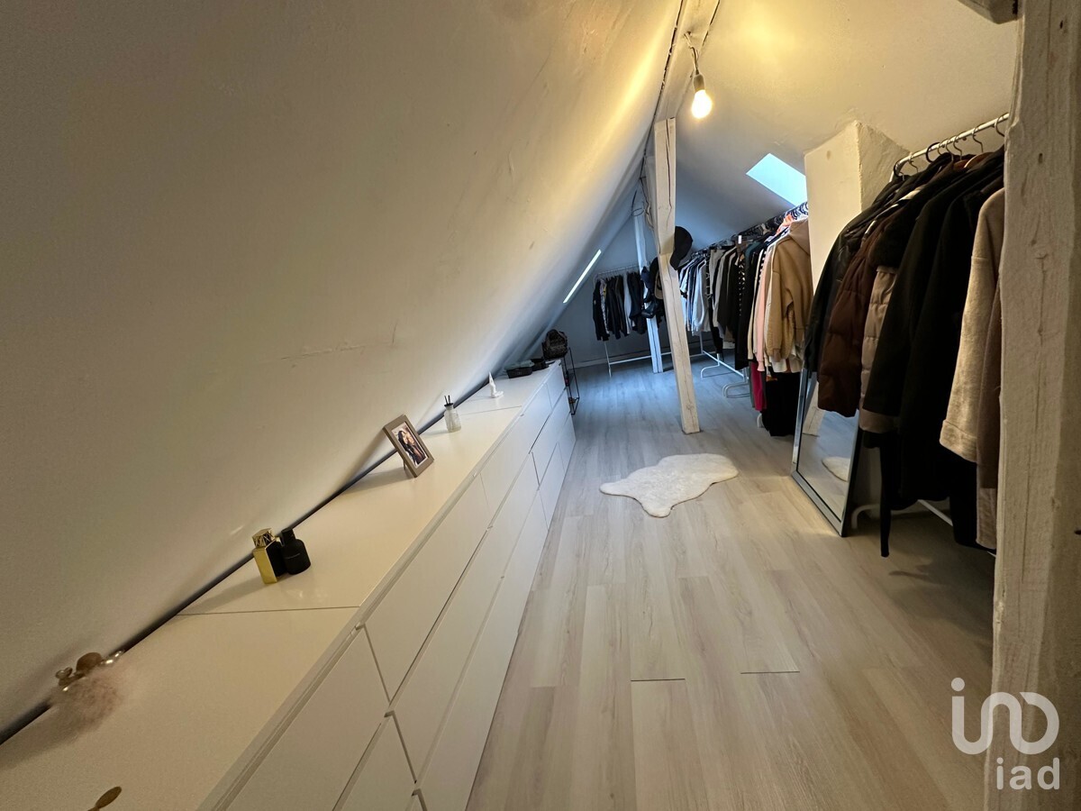 Schlafzimmer-OG-Wohnung(DG)-Ankleide-2