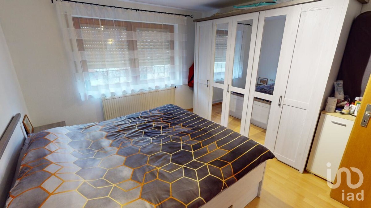 Schlafzimmer 01