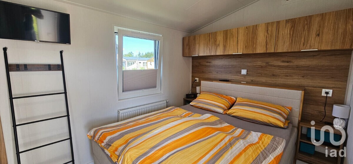 34 Schlafzimmer