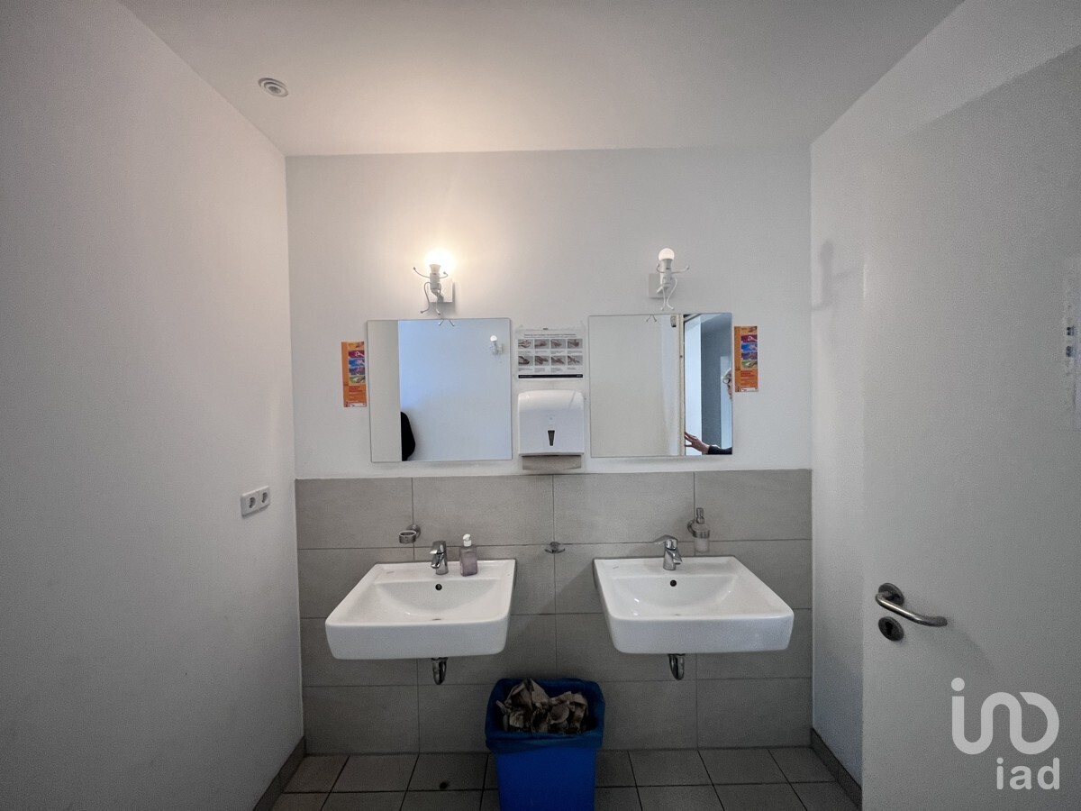 WC 1