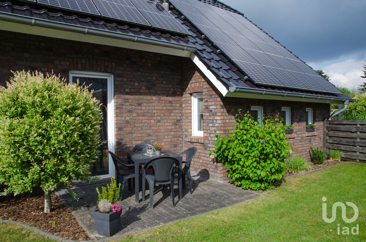 Terrasse mit Zugang vom Wohnzimmer