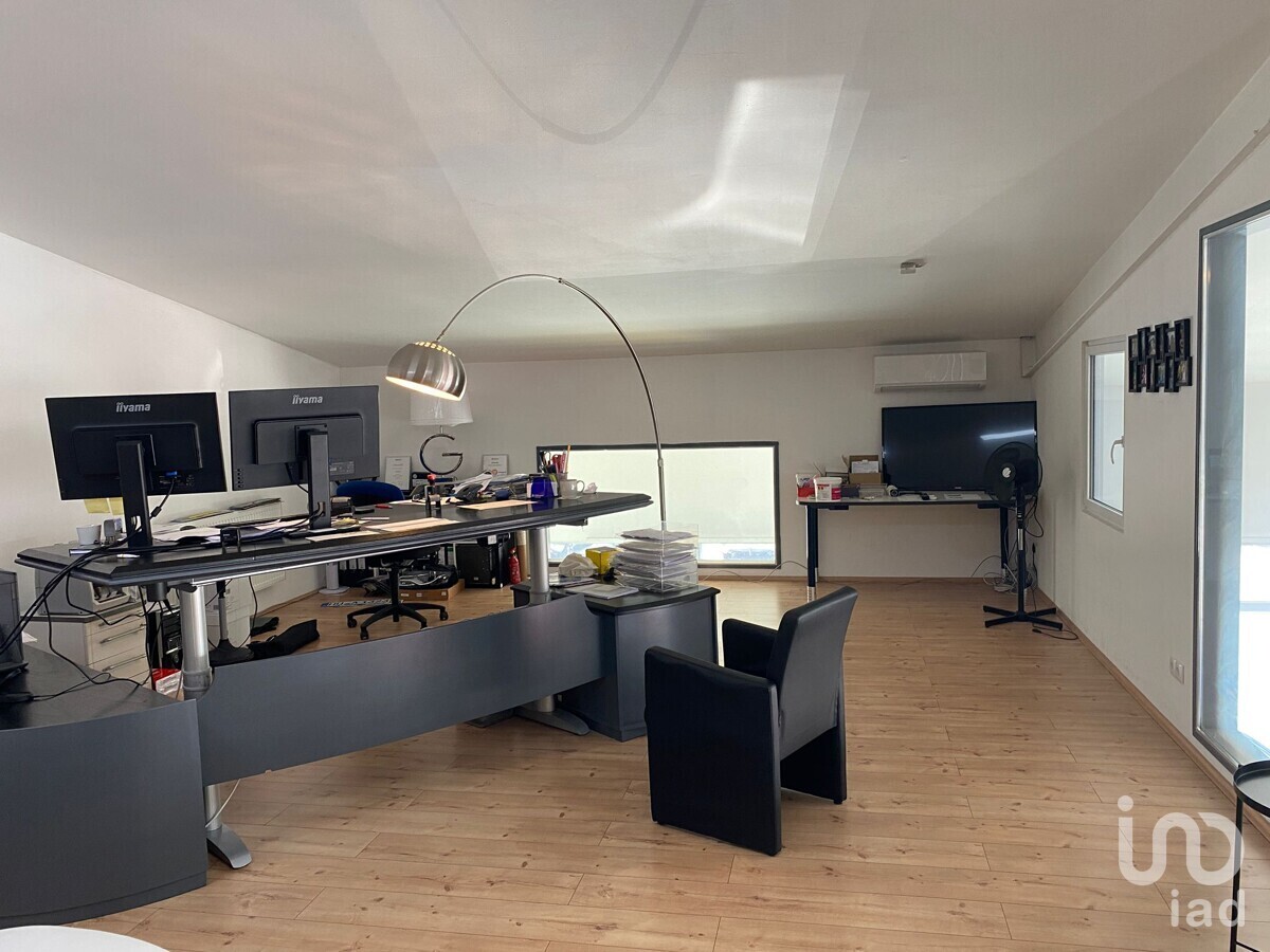 Büro 1