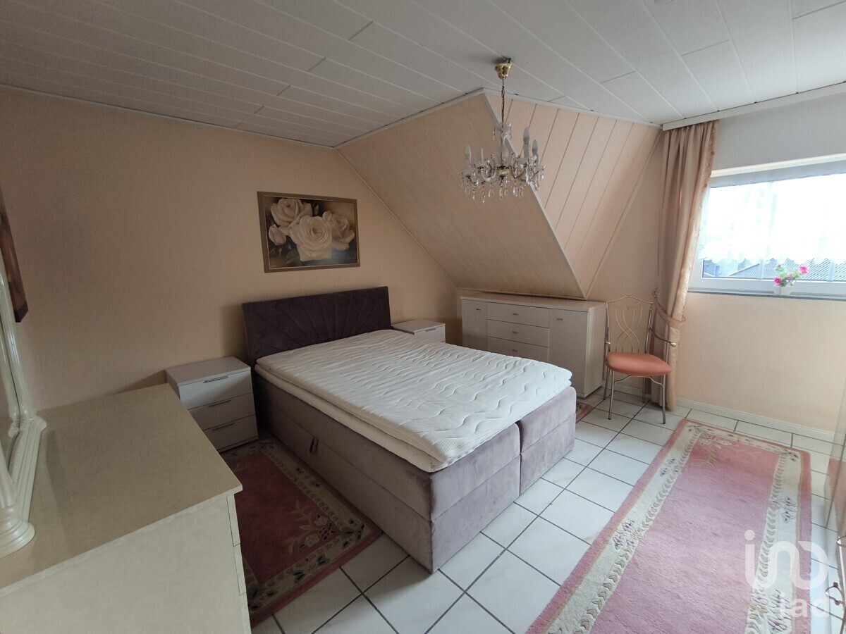 Schlafzimmer OG
