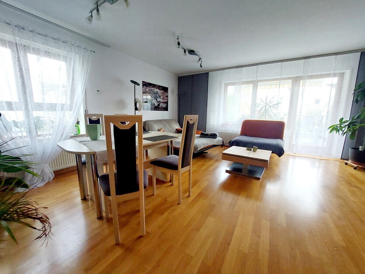 Wohnzimmer 