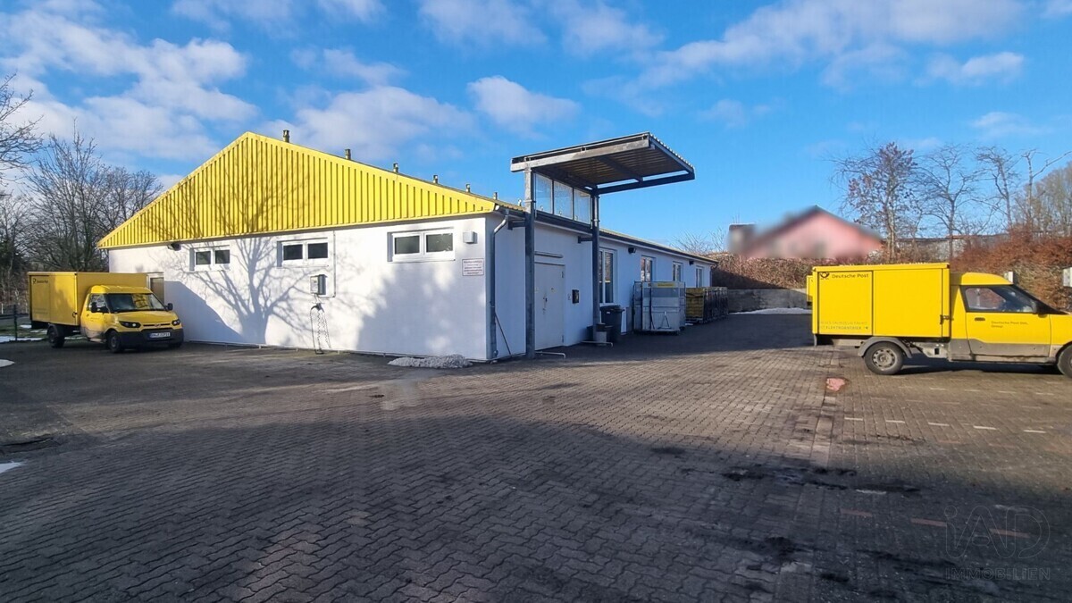 Gewerbeimmobilie Außenansicht
