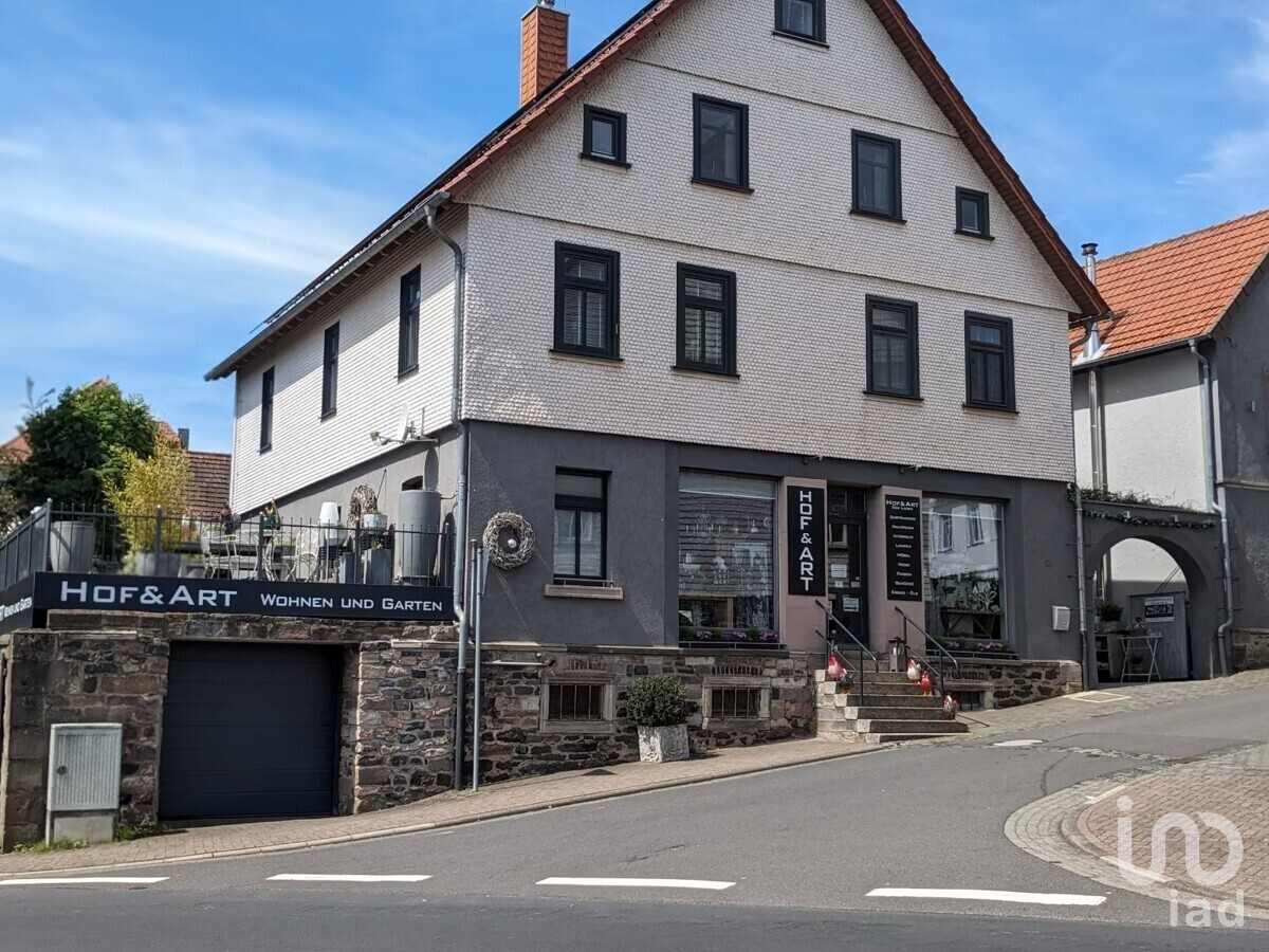 Vorderansicht vom Haupthaus