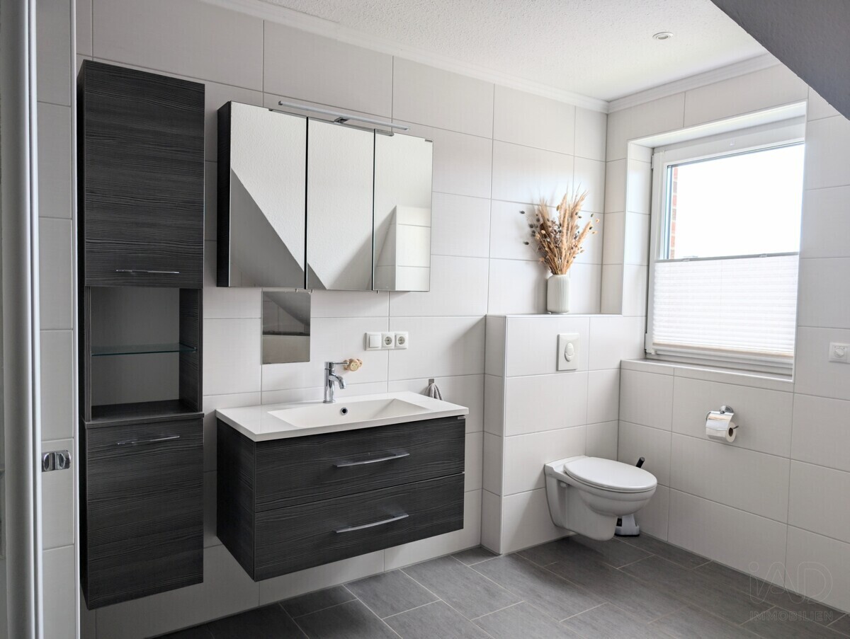 Badezimmer OG Bild3