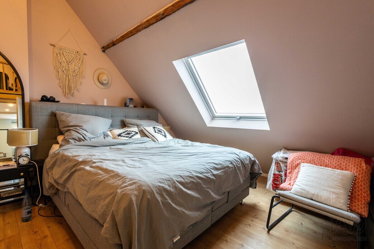 Schlafzimmer 1
