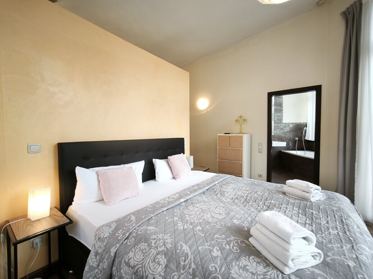 15_Hauptschlafzimmer