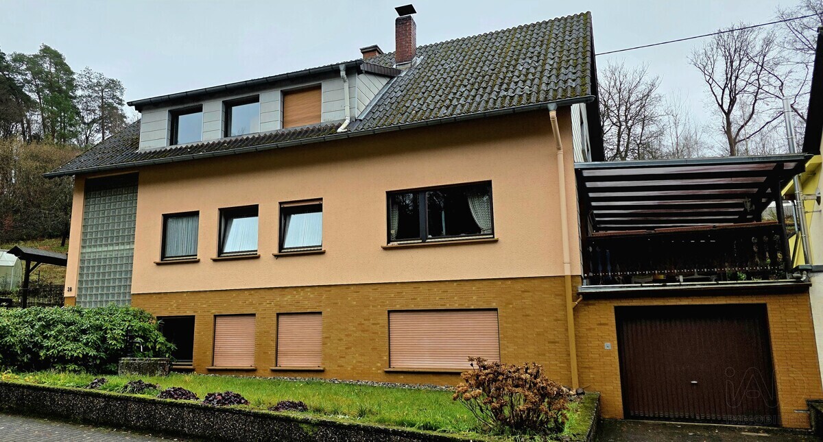 Straßenansicht