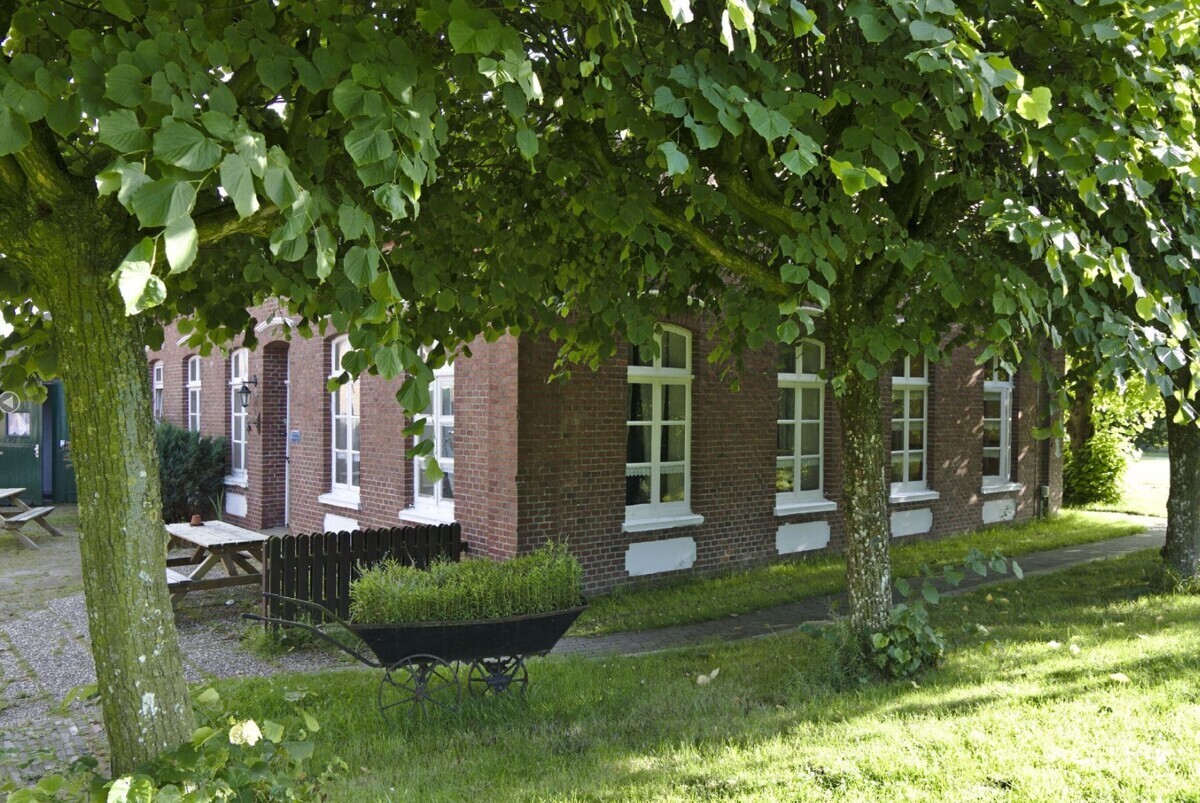 Haus 1
