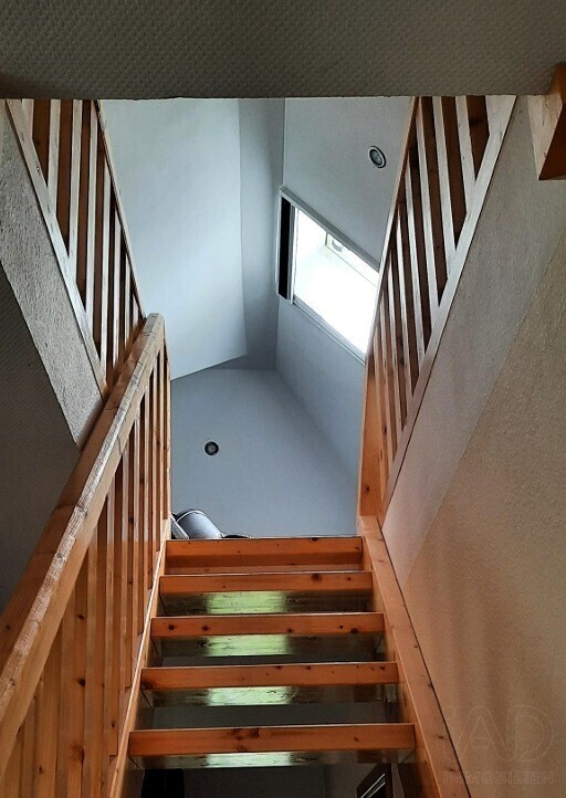 Treppe zum Dachgeschoss