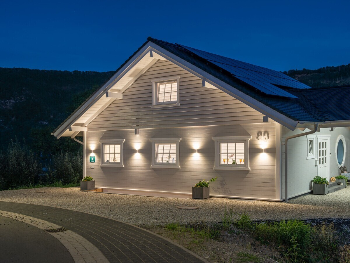 LeonWood_Blockhaus_Individual