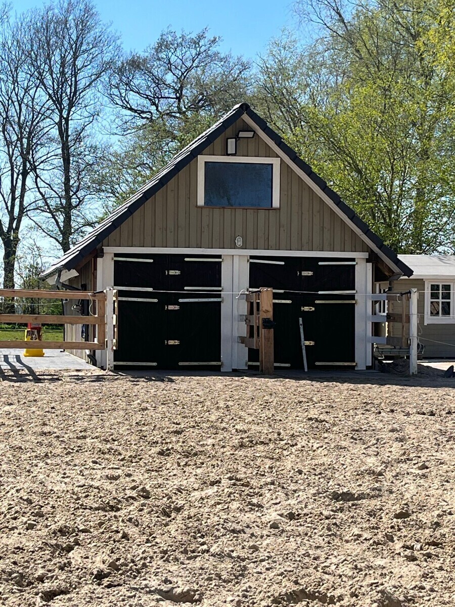 Pferdestall