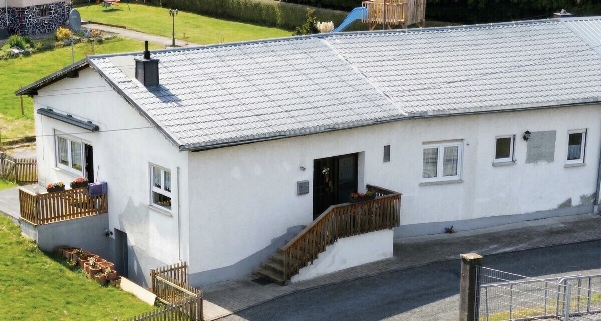Einfamilienhaus mit Einliegerwohnung