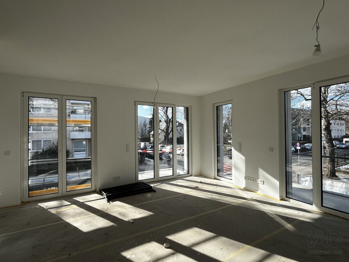 Wohnzimmer Fensterblick WE 7 