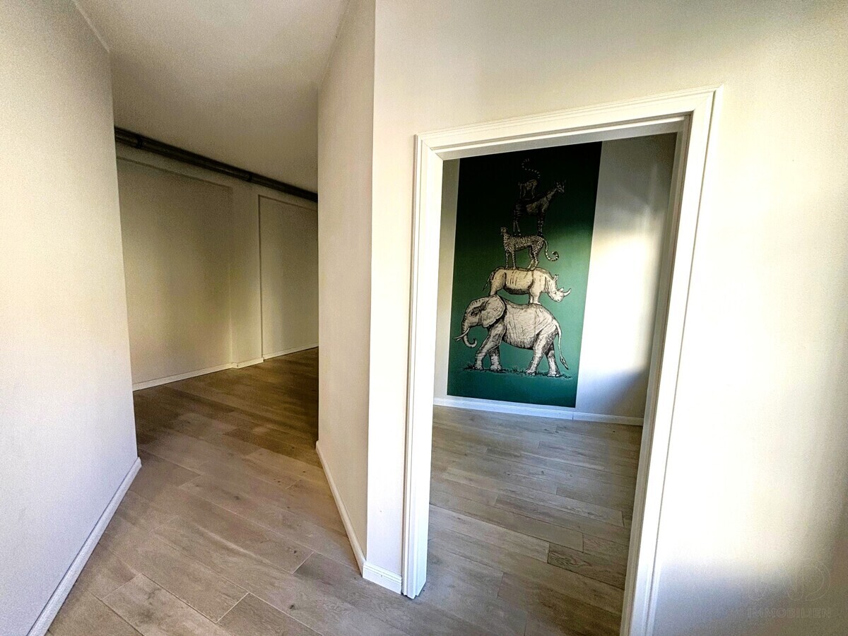 Zimmer 4 und Flur