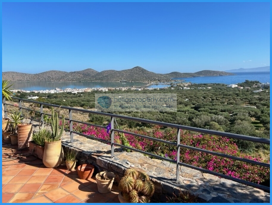 Elounda 10