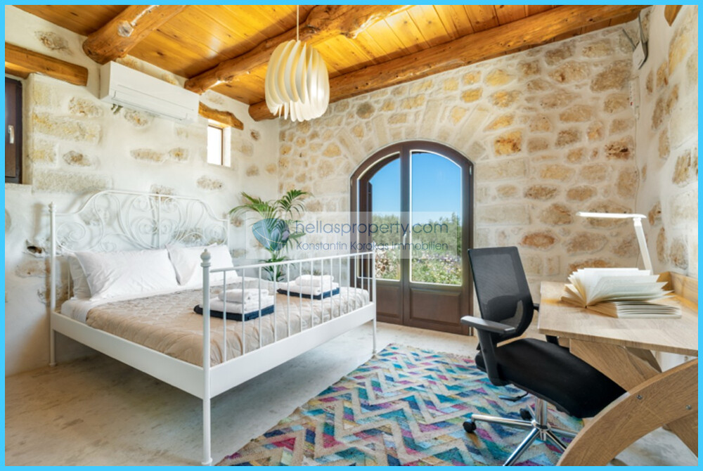 Stone-Villa-for-Sale-in-Melidoni-6
