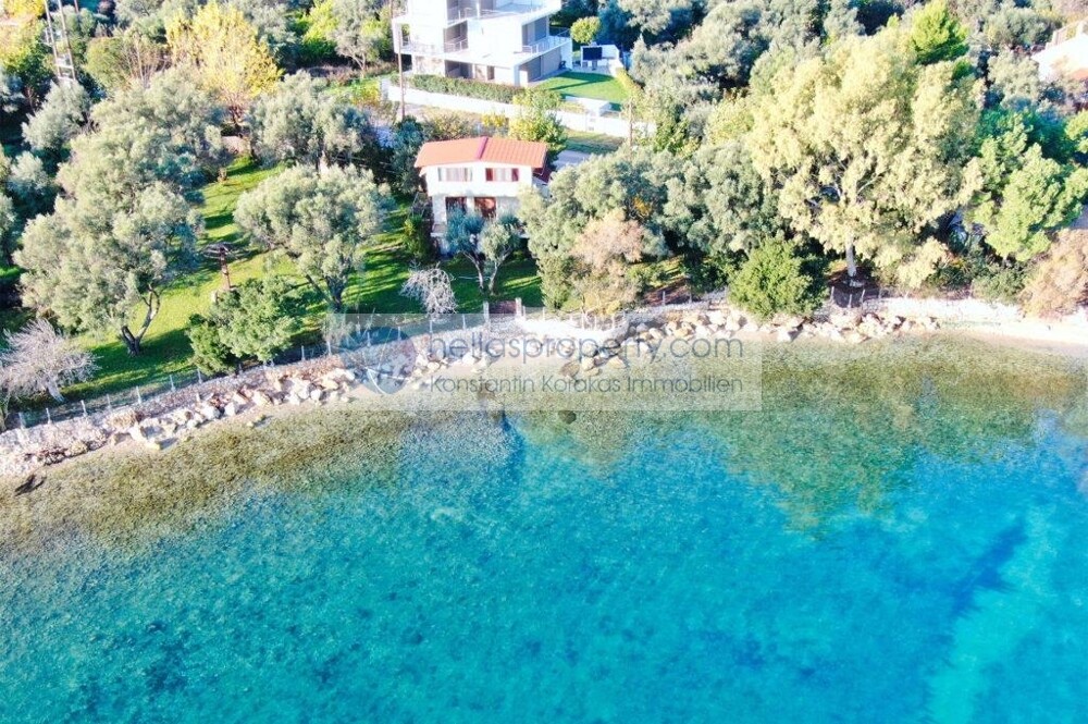 Villa East Lefkada Front See (1)