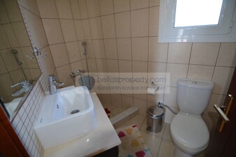 P1012 (50)