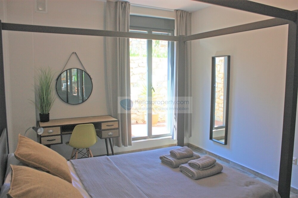 Persephone main bedroom 1