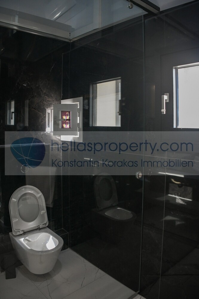 Copy of UPPERBATHROOM
