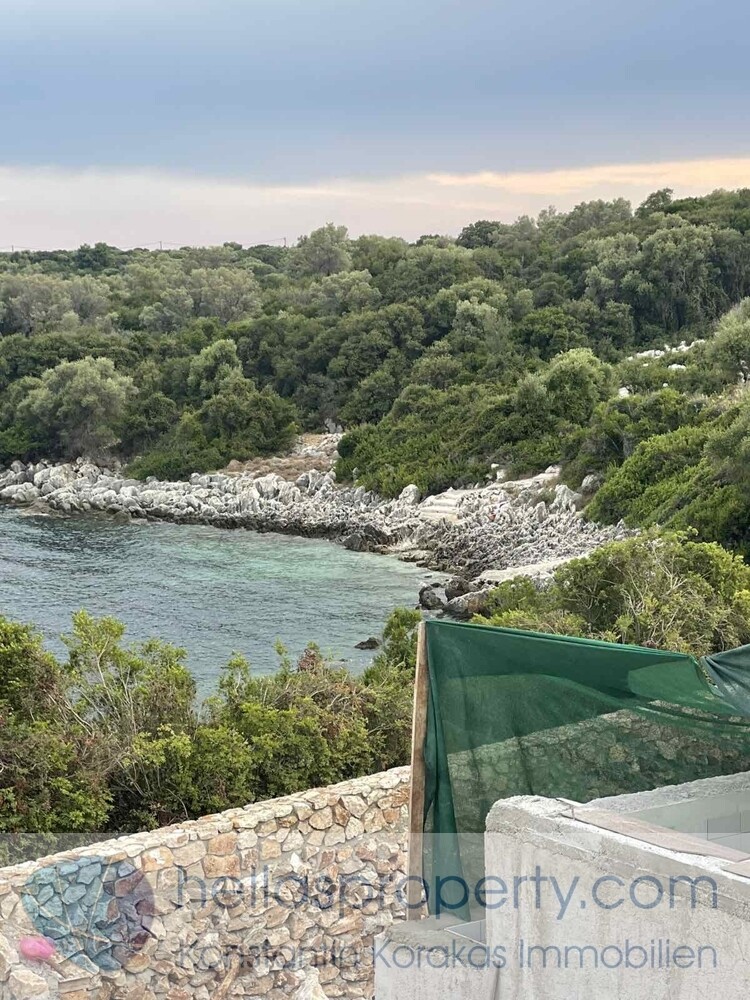 VILLA IN MEGANISI ERSTBEZUG 630 T (5)